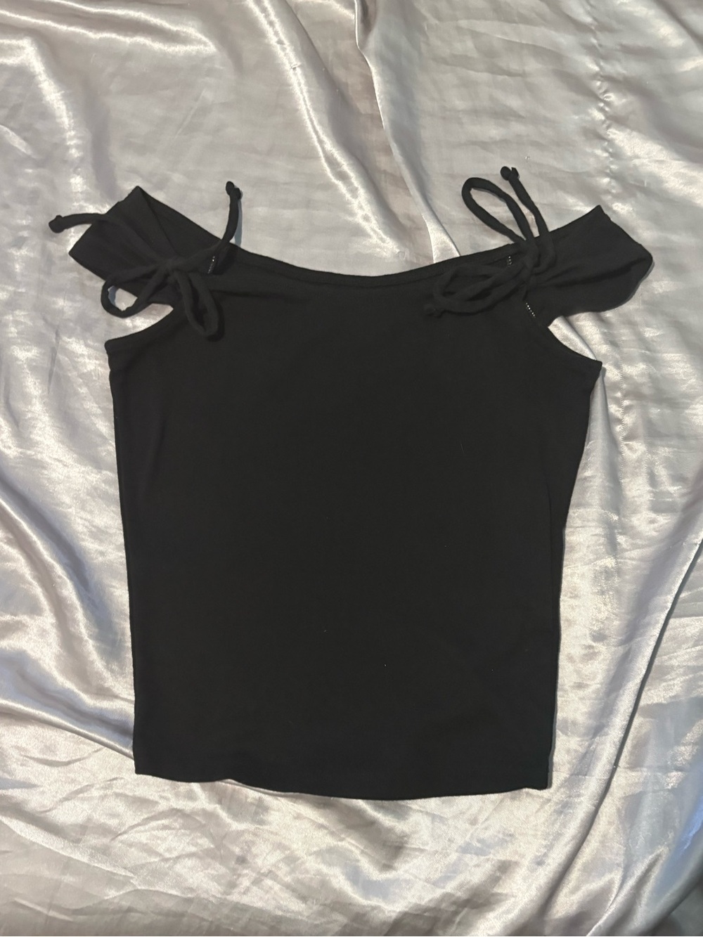 Hollister Black Off-Shoulder Tie-Shoulder Tank